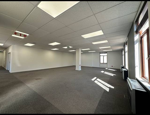 386M² OFFICE TO LET IN SANDTON CENTRAL